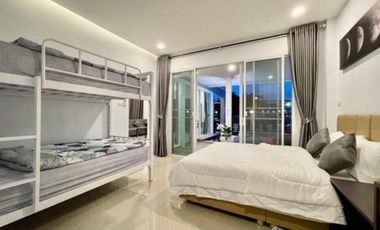 3 Bedroom Villa for sale in Cha-Am, Phetchaburi