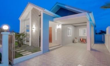 3 Bedroom Villa for sale in Cha-Am, Phetchaburi