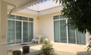 Coronial Style with full Furnisted located in Cha-Am.