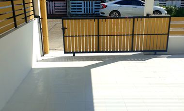 2 Bedroom Townhouse for sale at Baan Fahsai 4