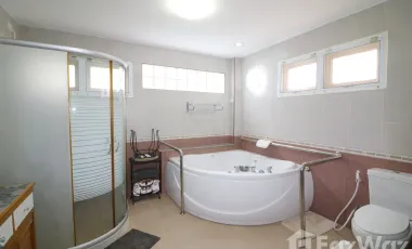 4 Bedroom House for sale in Wanon Niwat, Sakon Nakhon