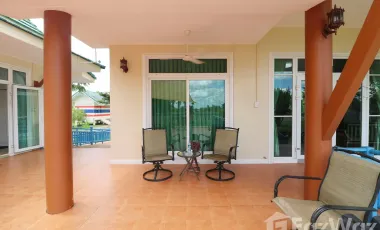 4 Bedroom House for sale in Wanon Niwat, Sakon Nakhon