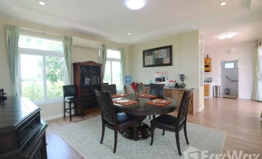 4 Bedroom House for sale in Wanon Niwat, Sakon Nakhon