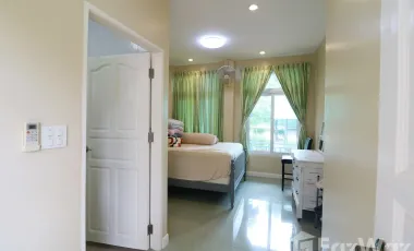 4 Bedroom House for sale in Wanon Niwat, Sakon Nakhon