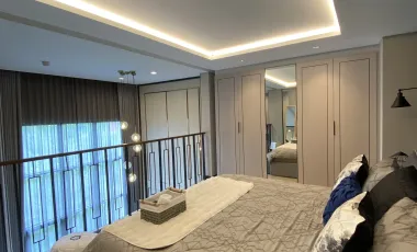 FOR RENT: Stylish 1-Bedroom Loft-Style Condo