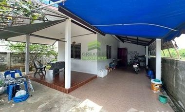 2 Bedroom House for sale in Huai Khwang, Nakhon Pathom