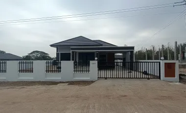 3 Bedroom House for sale in Sawang Daen Din, Sakon Nakhon