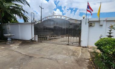 7 Bedroom Warehouse for sale in Na Di, Samut Sakhon