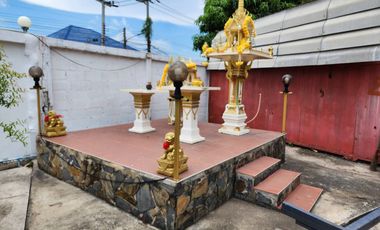 7 Bedroom Warehouse for sale in Na Di, Samut Sakhon