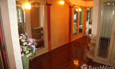 Large House for Sale