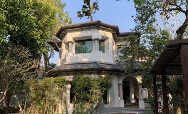 An Elegance Single House from Top Brand From Q House