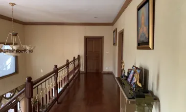 An Elegance Single House from Top Brand From Q House