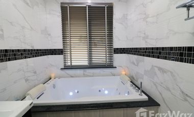 4 Bedroom House for sale in Nong Bua, Udon Thani