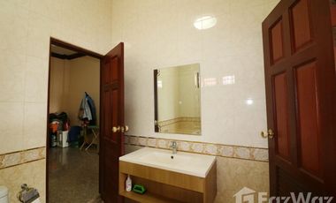 4 Bedroom House for sale in Nong Na Kham, Udon Thani