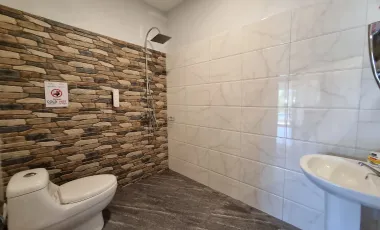 9 Bedroom House for sale in Chiang Wae, Udon Thani