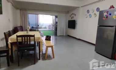 2 Bedroom Townhouse for sale in Phla, Rayong