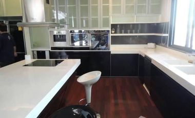 4 Bedroom Villa for sale in Phra Khanong Nuea, Bangkok