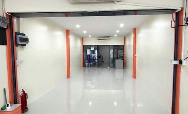 2 Bedroom Townhouse for sale in Tha Hin, Lop Buri