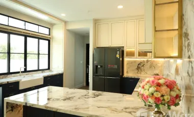 Luxury Villa 5 BR 6 BATH