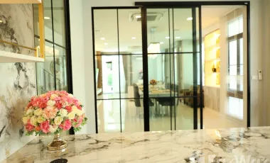 Luxury Villa 5 BR 6 BATH