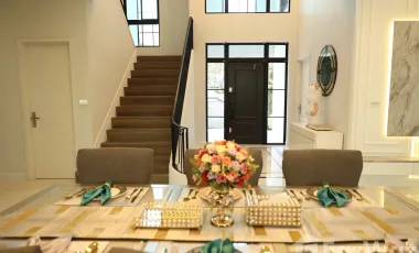 Luxury Villa 5 BR 6 BATH