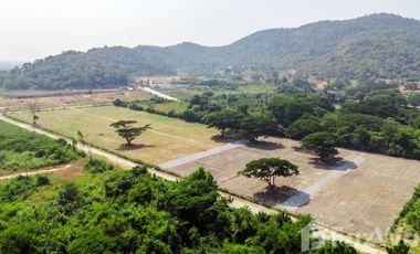 Land for sale in Nong Kae, Prachuap Khiri Khan