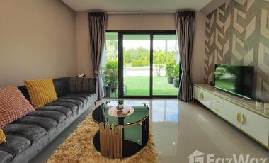 3 Bedroom Townhouse for sale at The Residence Hitech