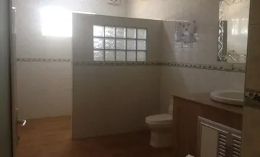 6 Bedroom House for sale in Phon Thong, Kalasin