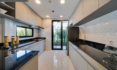 4 Bedroom Villa for sale at Belgravia Exclusive Pool Villa Bangna Rama9