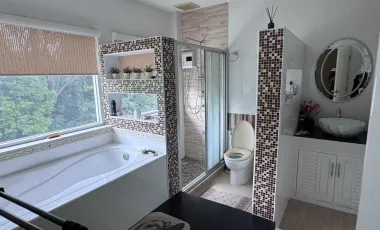 House 3 Bedroon 2 Bathroom