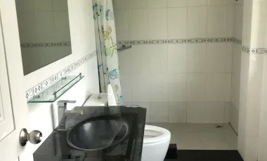 House 3 Bedroom 2 Bathroom