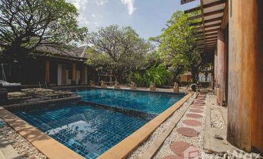 5 Bedroom Villa for sale in Nuan Chan, Bangkok