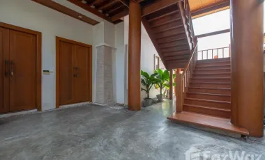 5 Bedroom Villa for sale in Nuan Chan, Bangkok