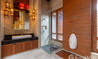 5 Bedroom Villa for sale in Nuan Chan, Bangkok