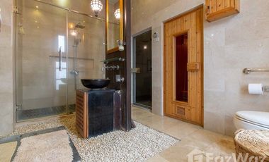 5 Bedroom Villa for sale in Nuan Chan, Bangkok