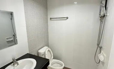 Townhome for rent with furniture in Ban chang Phala Beach