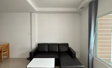 Townhome for rent with furniture in Ban chang Phala Beach
