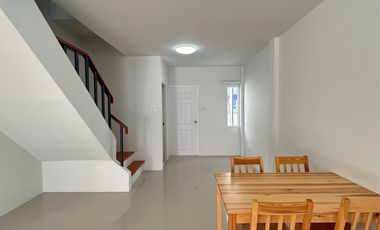 Townhome for rent with furniture in Ban chang Phala Beach