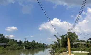 30 Bedroom Hotel for sale in Lat Yai, Samut Songkhram