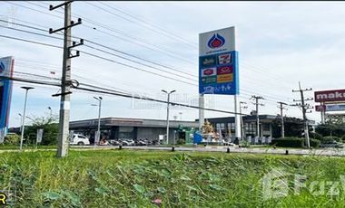 Warehouse for rent in Phrong Maduea, Nakhon Pathom