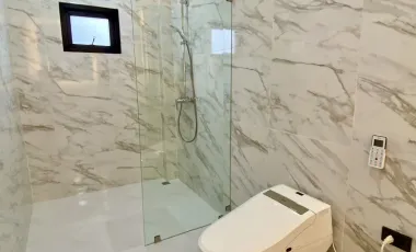 4 Bedroom Villa for sale in Ban Thi, Lamphun