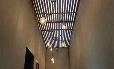 5 Bedroom Villa for sale in Khlong Tan Nuea, Bangkok