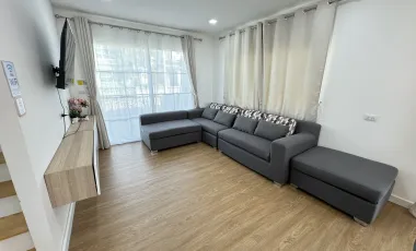 Luxury house in city fully furnished