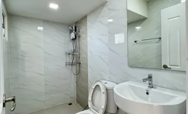Luxury house in city fully furnished