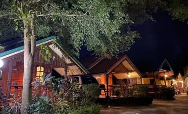 10 Bedroom Hotel for sale in Nam Suem, Uthai Thani