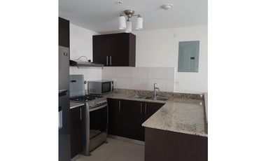PH MIDRISE PANAMA PACFICO APARTAMENTO CON LNEA BLANCA EN ALQUILER