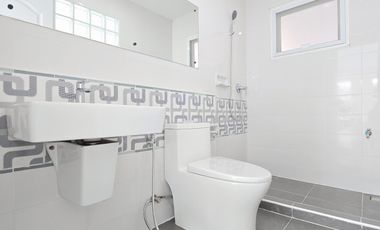 บ้านเดี่ยว Land & Houses ใกล้เมกาบางนา ราคาไม่ถึง 5 ล้าน!