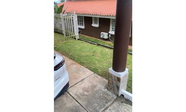 ALQUILO CASA AMOBLADA EN ARRAIJAN JUAN DEMOTENES RESIDENCIA HILLTOP 3R