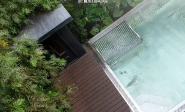 4 Bedroom Villa for sale in Bang Ao, Bangkok