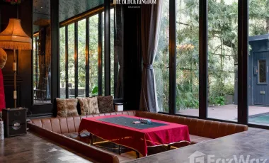 4 Bedroom Villa for sale in Bang Ao, Bangkok